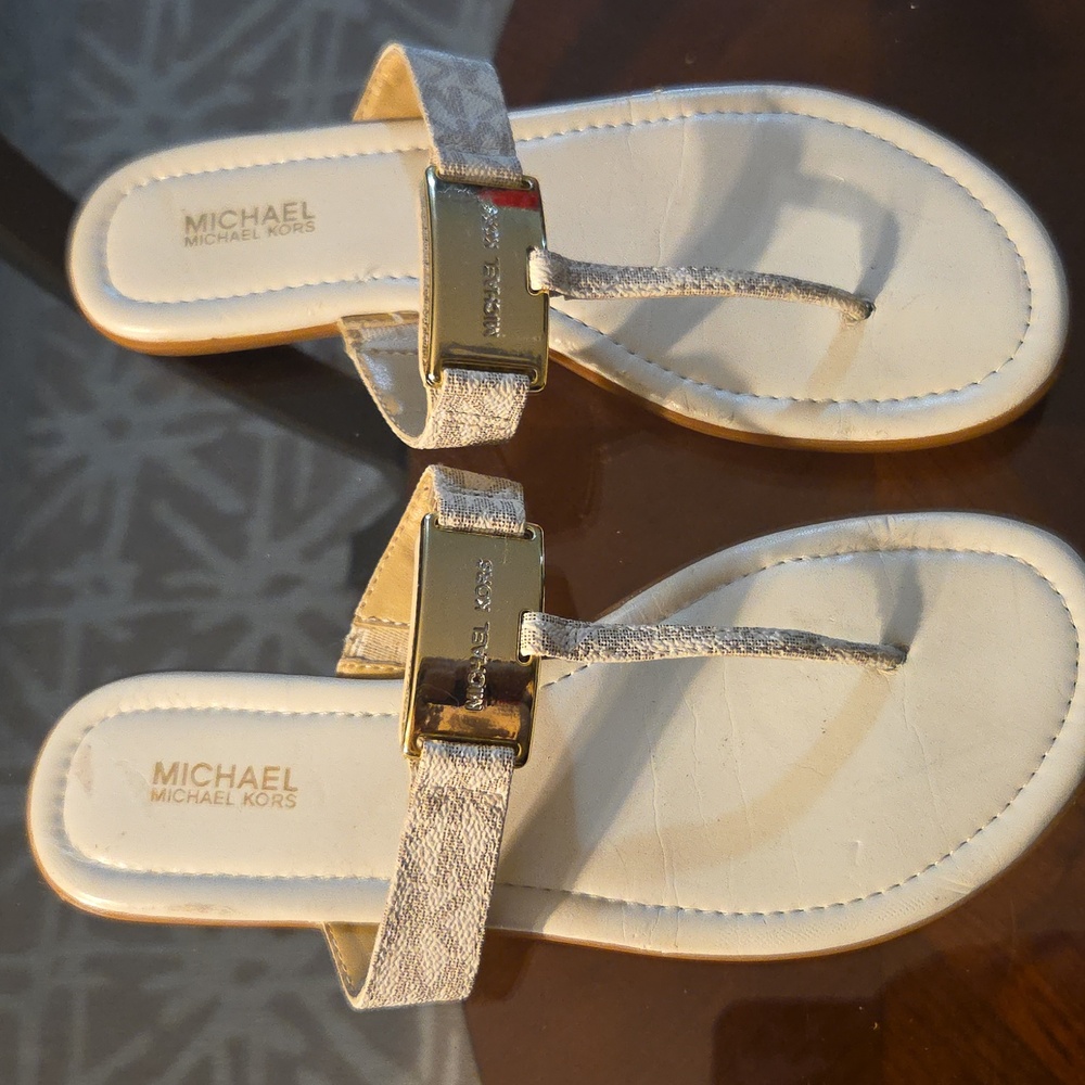 MICHAEL KORS